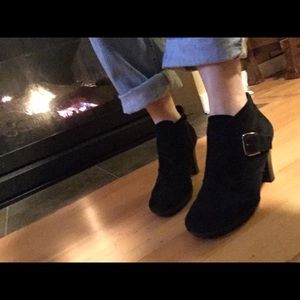 Sexy Black Bootie 🌚